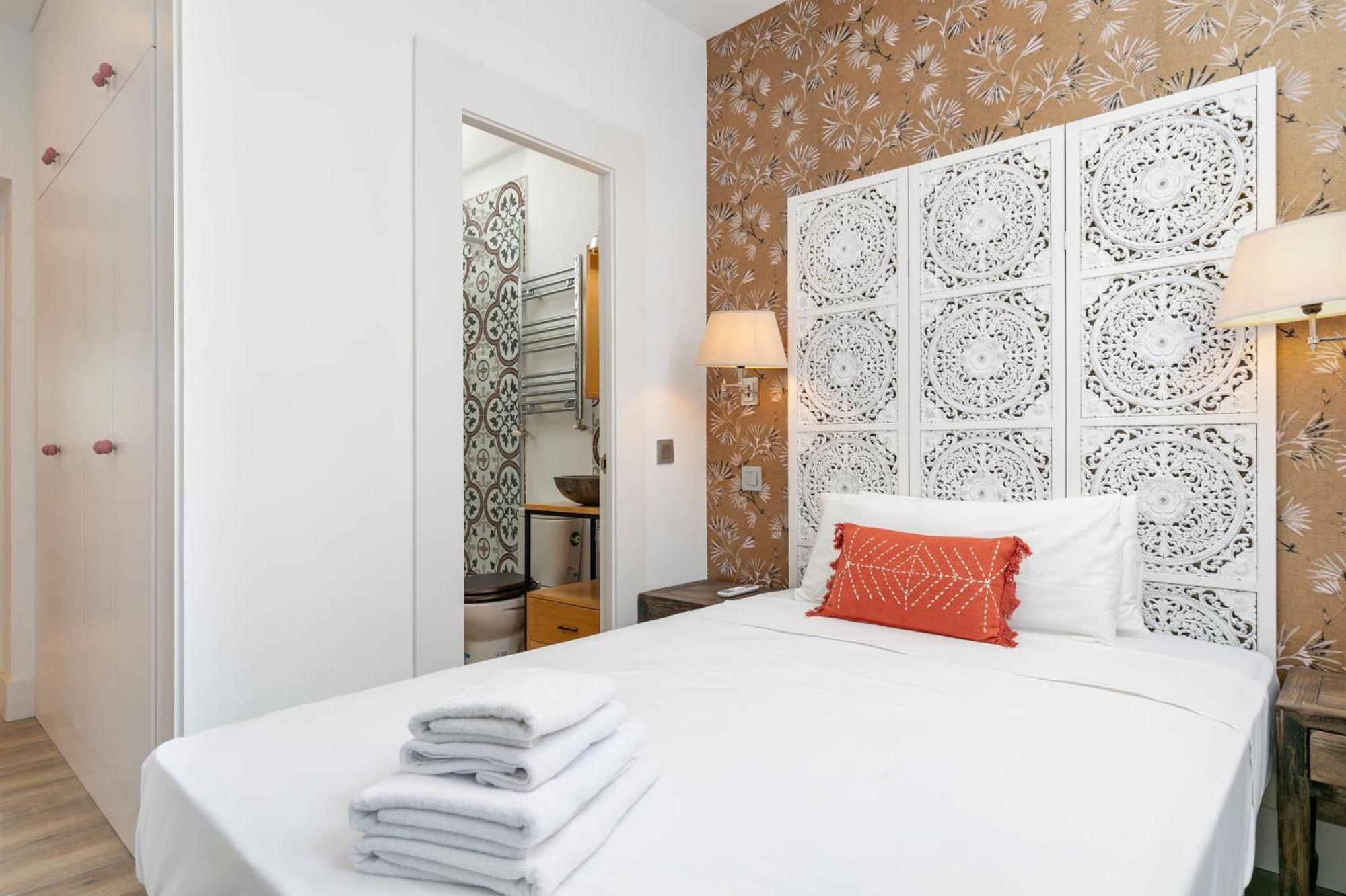 Plaza De Castilla Apartments Madrid Exterior foto